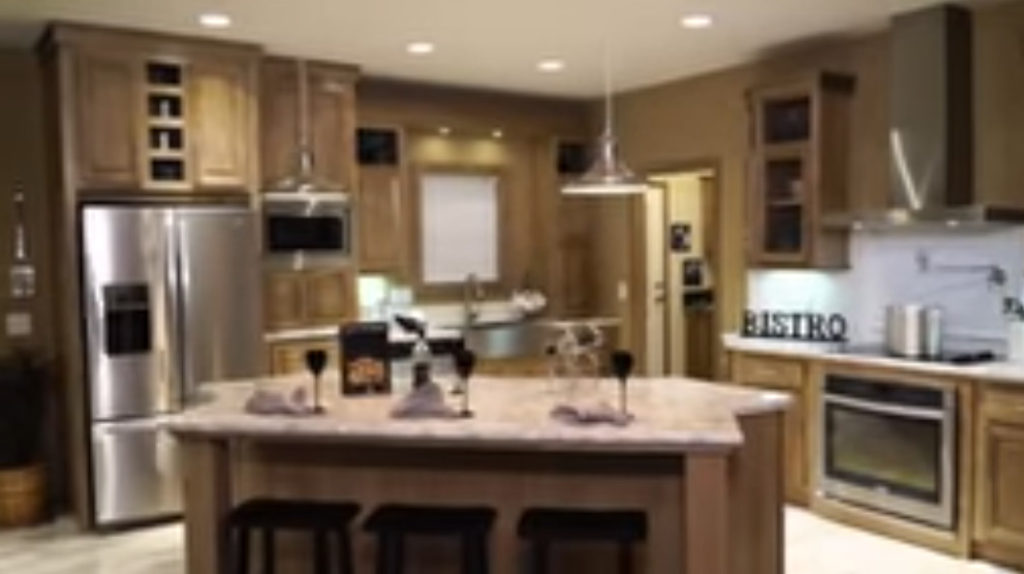 legendary homes inc